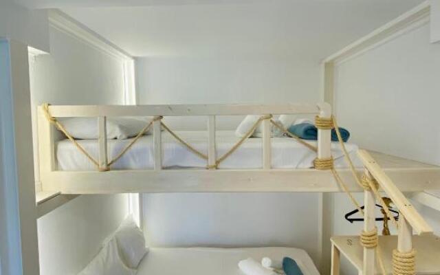 Thalassas Apartment