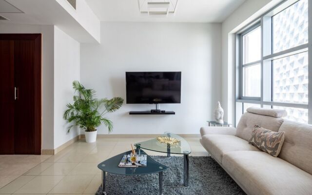 Splendid 2BR Apartment in Downtown Dubai!