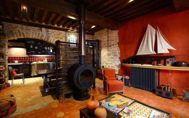 Barbary Lane House Rental