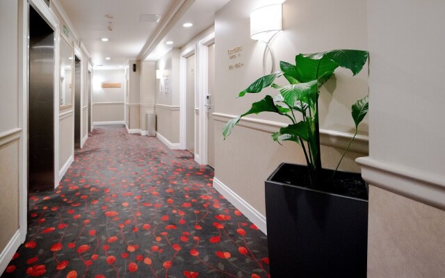 Private Apartment at 4.5 Star Hotel