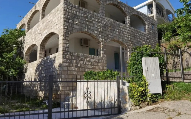 Guest House Vojinovic