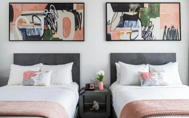 Clevelander Hotel – Adults Only