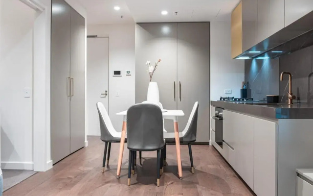 Relaxed 1BR1BA city view apt+WIFI in CBD