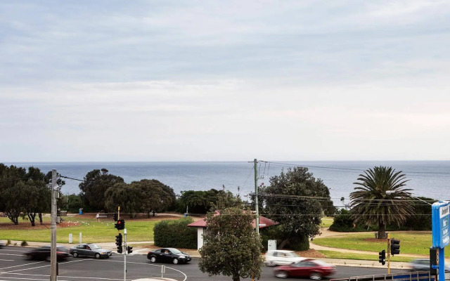 Nightcap at Sandringham Hotel