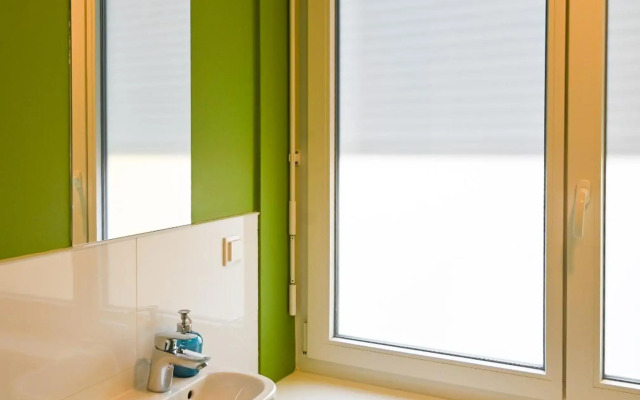 Elegant Duplex Danube Canal