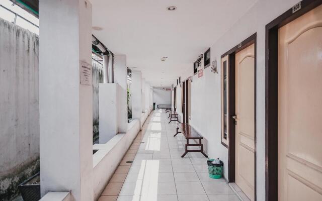 RedDoorz near Tugu Pers Jambi