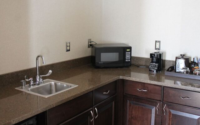 The Marcum Hotel & Conference Center