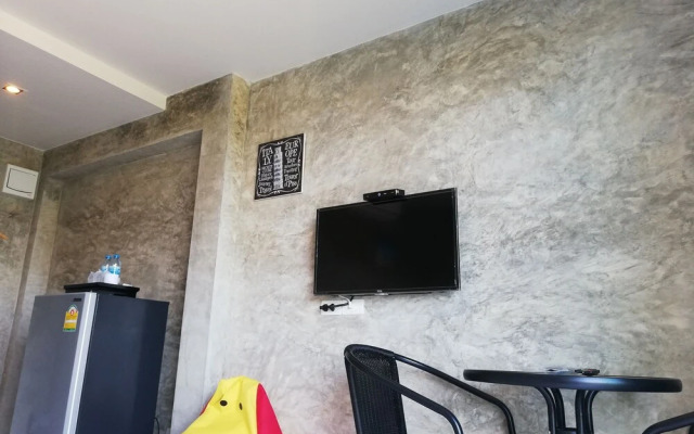 Laemsai Resort
