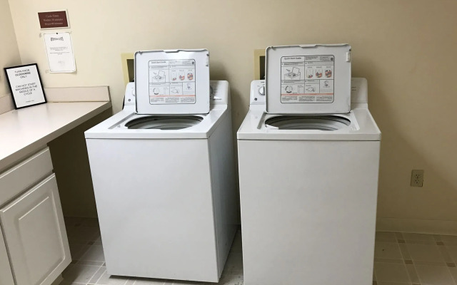 CrestHill Suites SUNY University Albany