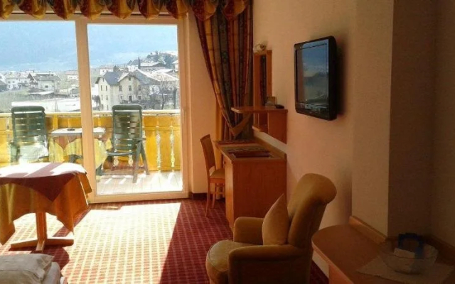 Hotel Pension Flora