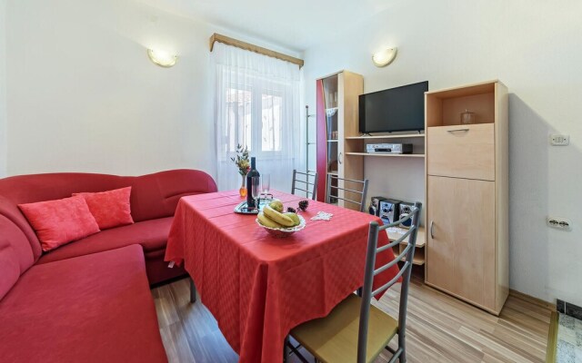 Beautiful Apartment in Labin With 2 Bedrooms and Wifi