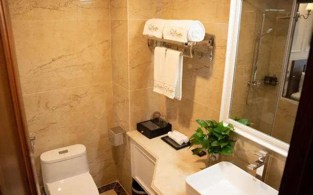 Camellia Luxury Hotel Tam Đao
