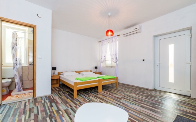 Apartments Sany