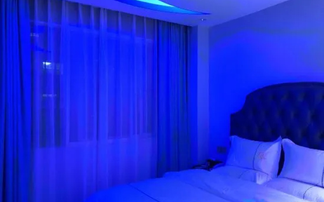 Tonghai Yunshang Impression Theme Hotel