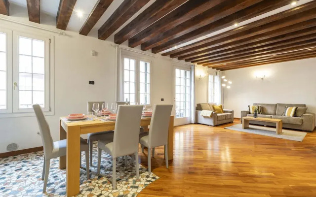 Tolentini Terrace by Wonderful Italy