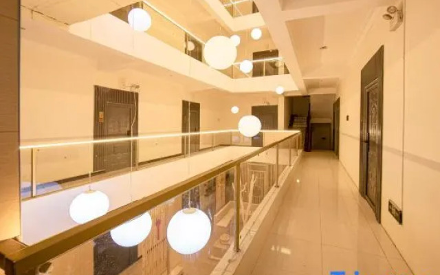 ManDan  Hostel