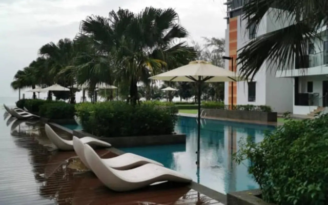 TimurBay Seafront Residence-Farish's Suite By Azharieta