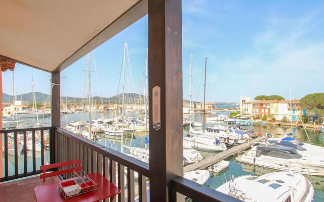 Modern Apartment in Port Grimaud Near the Beach