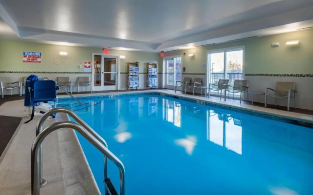 Springhill Suites Devens Common Center