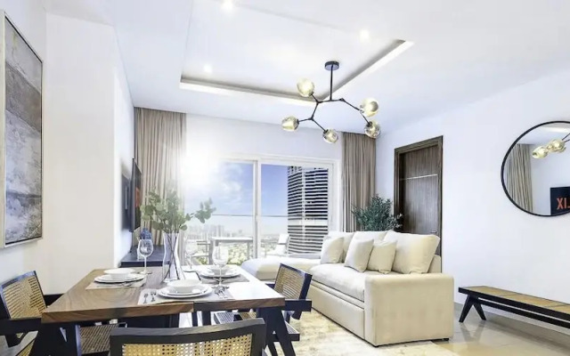 LUX  The Bonnington JLT Suite 2