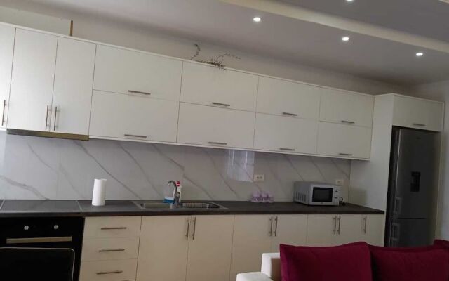 Luxury Apartment for Rent With Sea View
