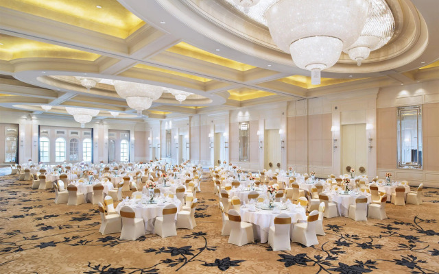 The Castle Hotel, a Luxury Collection Hotel, Dalian