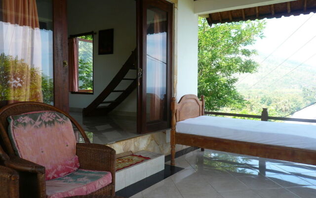 Wawa Wewe Rock Resort