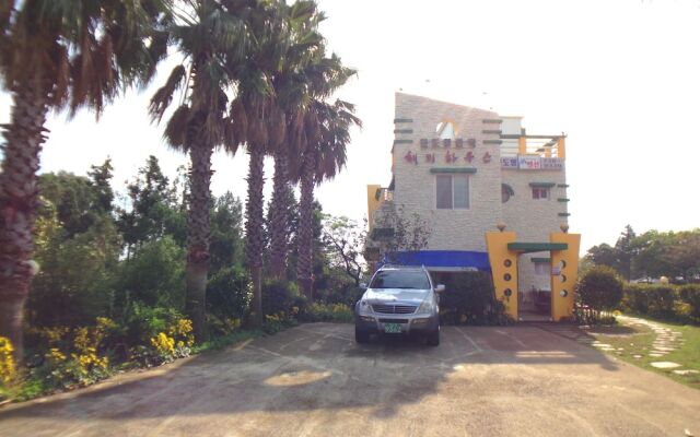 Happy House