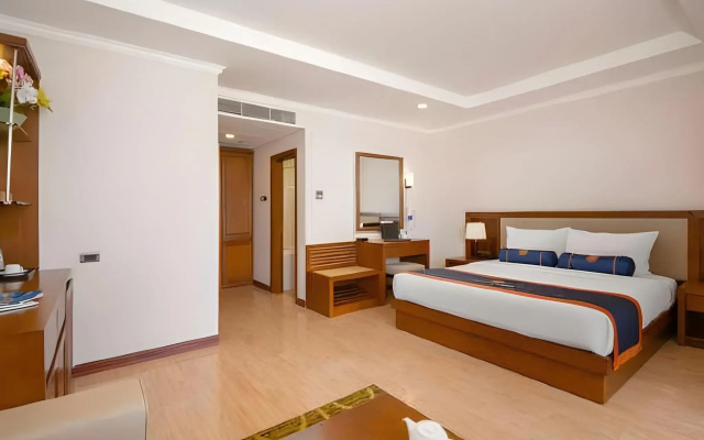BlueSun Danang Beach Hotel