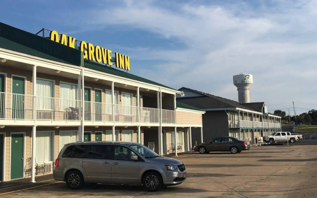 Oak Grove Inn