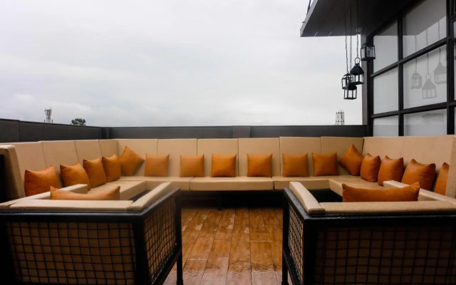 Hotel Green Horizon