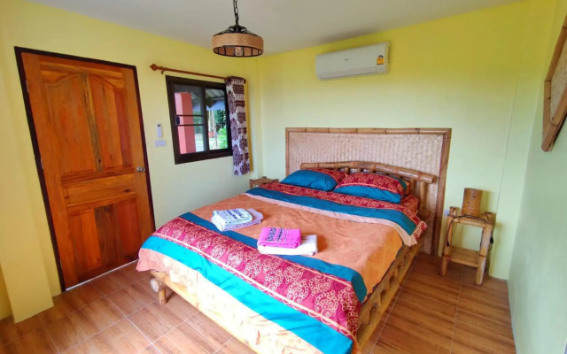 Sairee View Resort