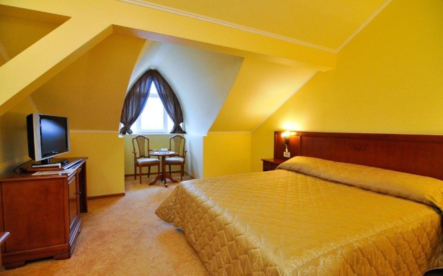 Hotel Maxim