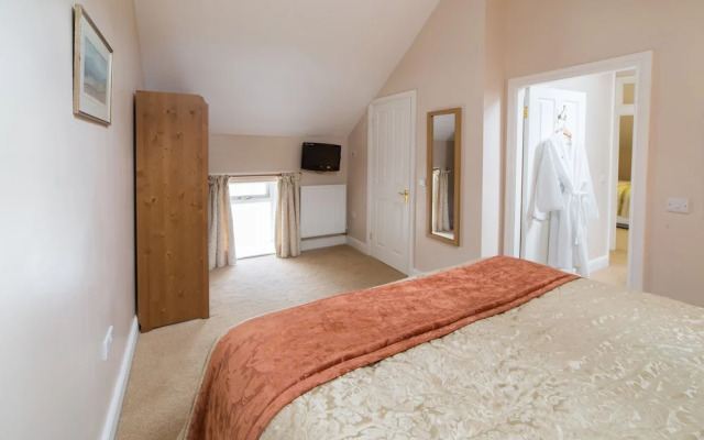 Riding Farm Cottages