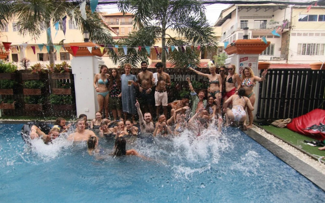 Mad Monkey Hostel Phnom Penh