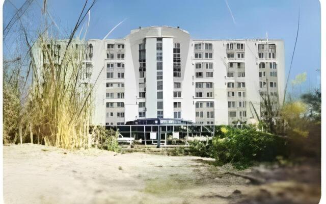 Beach Hotel Zandvoort BY Center Parcs