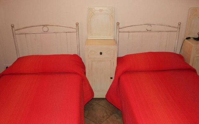 Hotel Porta Santa Maria