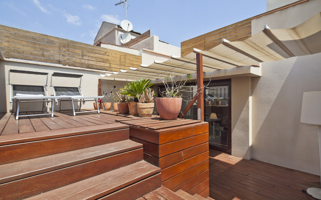 Inside Barcelona Apartments Mercat