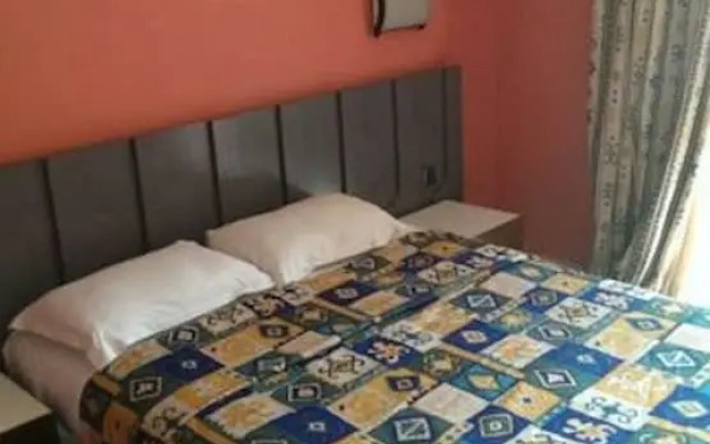 Single Room With Private Bathroom Downtown Marrakech