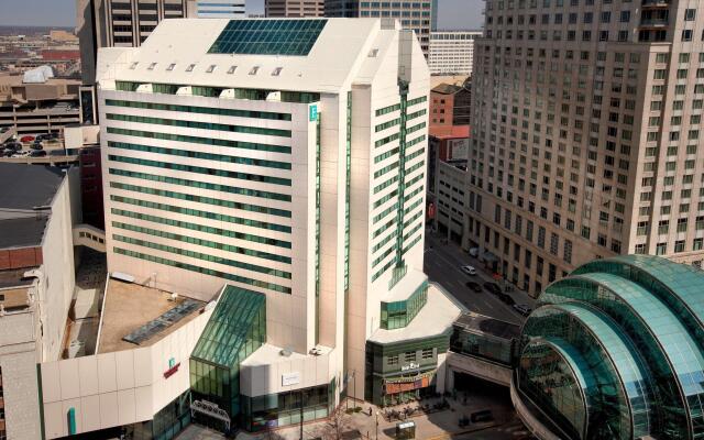 Embassy Suites by Hilton Indianapolis Downtown