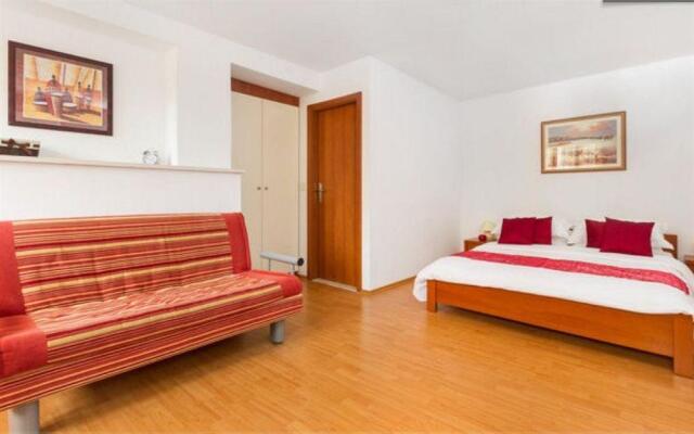 Apartment Meje