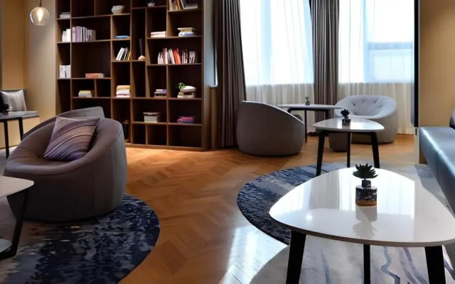 Sanjiang Business Hotel