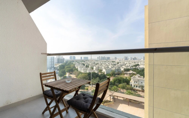 Lux BnB Studio Al Furjan