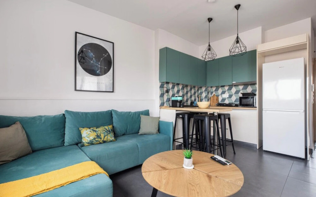 Andromeda - 1 Bedroom Apt & Terrace in Athens