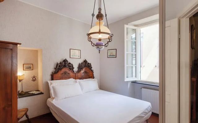 Seaview Apartment near the Castle