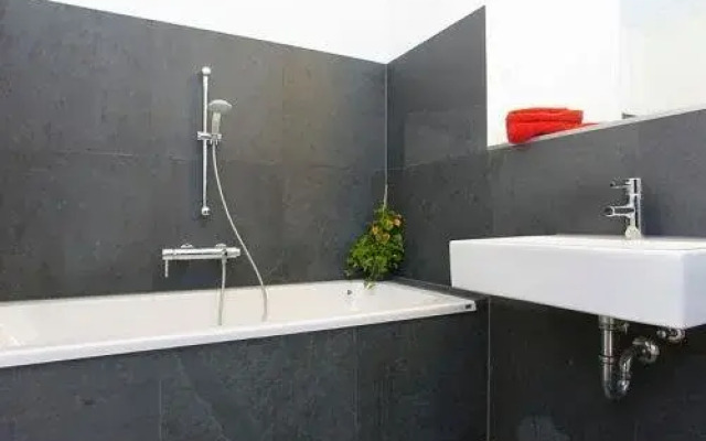 1-Zimmer-Apartment mitten im Friedrichshain