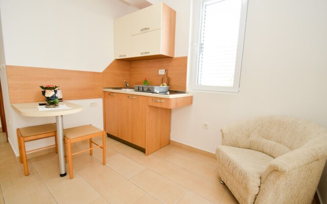 Apartments Ivanovic - Studio With Balcony and sea View