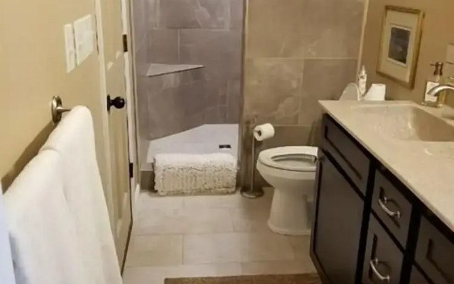 Sisters on Sycamore Bed & Breakfast