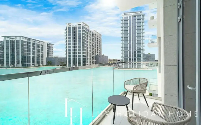 LUX  Burj Khalifa Lagoon View Suite 2