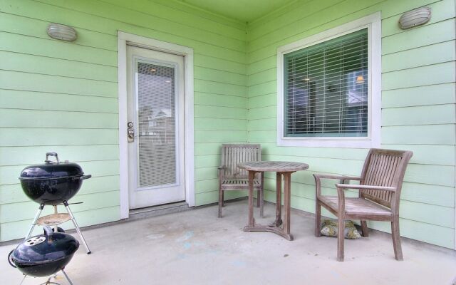 Sandy Paws 123 by RedAwning